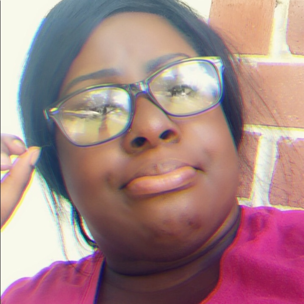 Meet your Posher, Tajanika